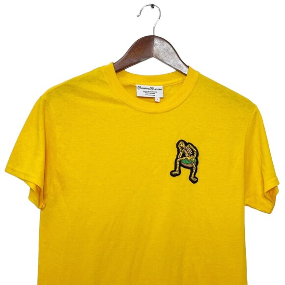 Welcome to my closet! - Picture 2 of 8